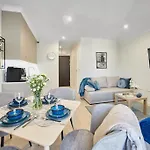 Golden Hour Apartments- Plac Slowianski 17 Appartement